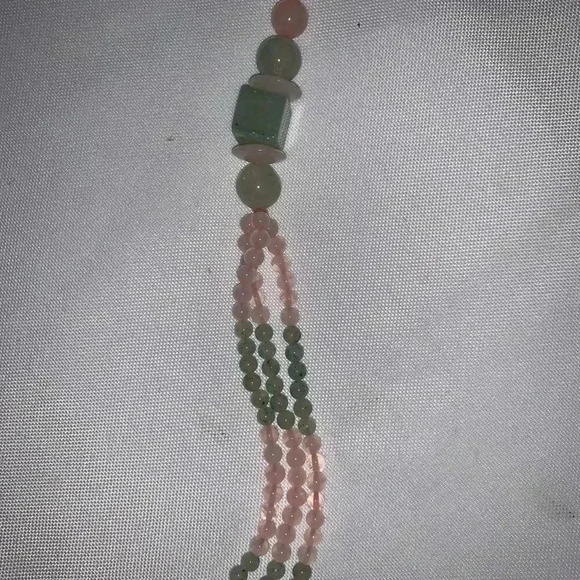 Vintage Rose Quartz Hand Knotted,Jadeite Green And Pink Necklace Vintage 32 inch - Picture 3 of 13